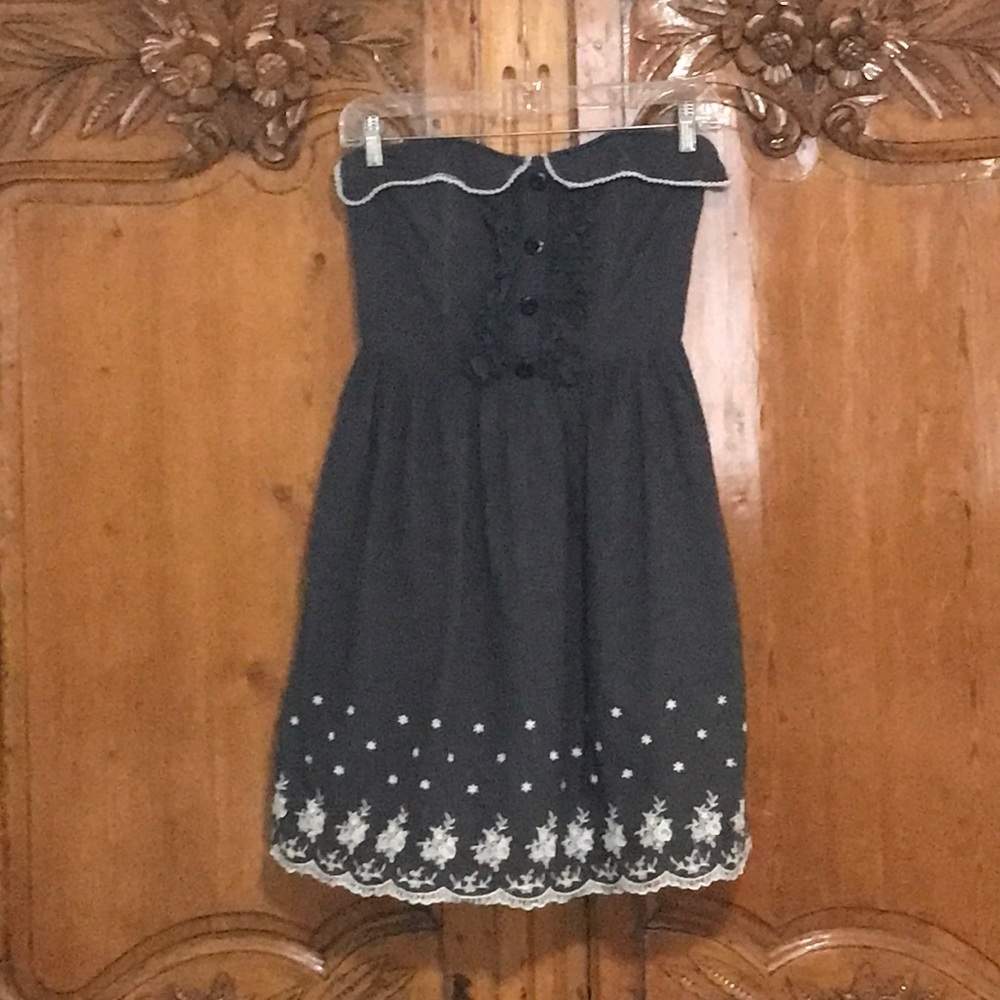 A’Gaci Strapless Casual Dress